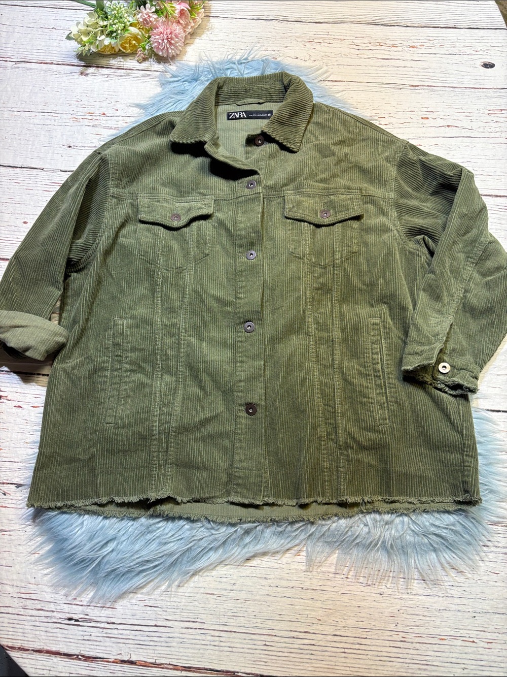 ZARA Olive Green Corduroy Button-Front Shirt Jacket Shacket Sz L